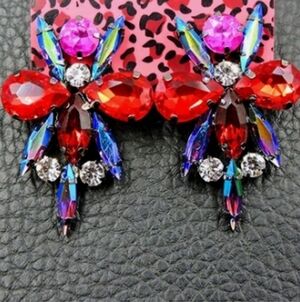MWT Betsey Johnson Elegant Red and Pink Crystal Earrings